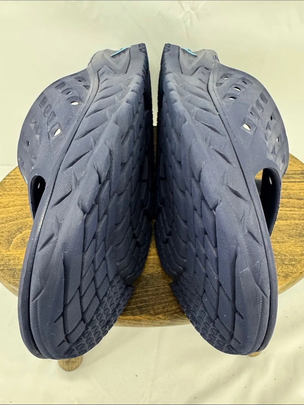 Hoka Mens ORA Recovery Slides Sandals in Navy w/ Light Blue, sz 10